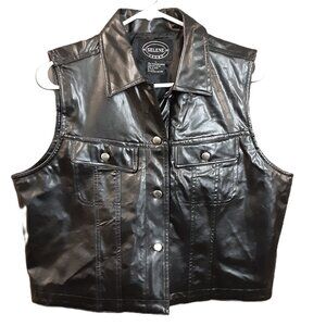 Selene Sport Woman's Vegan Vest Size LARGE, Button, Faux Leather, Black, Pockets
